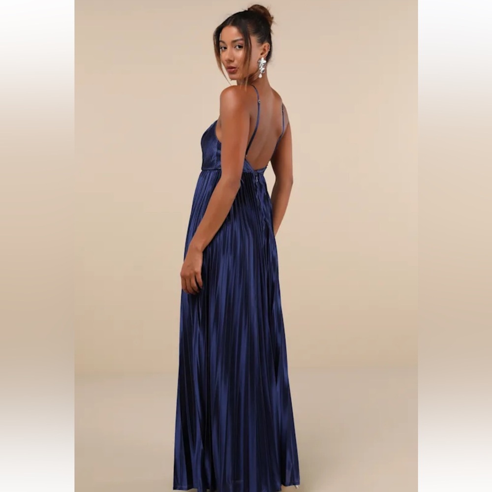 NWT Lulus Elaborate Charm Navy Blue Satin Pleated Backless Maxi Dress - Size XS - Picture 2 of 3